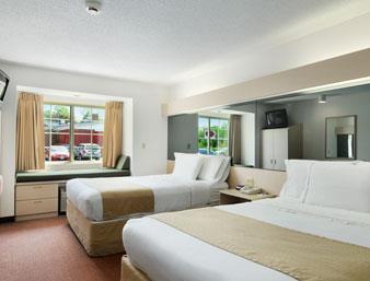 Microtel Inn & Suites By Wyndham Seneca Falls Habitación foto